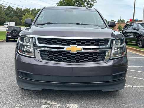 Used 2018 Chevrolet Tahoe LT image 3