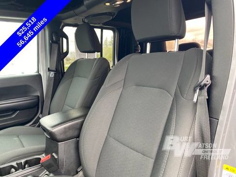 Used 2020 Jeep Gladiator Sport w/ Quick Order Package 24S AWD/4WD image 13