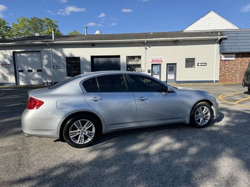 Used 2013 INFINITI G37 x Sedan w/ Premium Pkg image 11