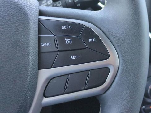 Used 2021 Jeep Cherokee Latitude Lux 80th Anniv w/ Quick Order Package 26U 80TH AWD/4WD image 26