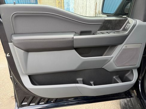 Used 2025 Ford F150 Lightning Flash AWD/4WD image 20