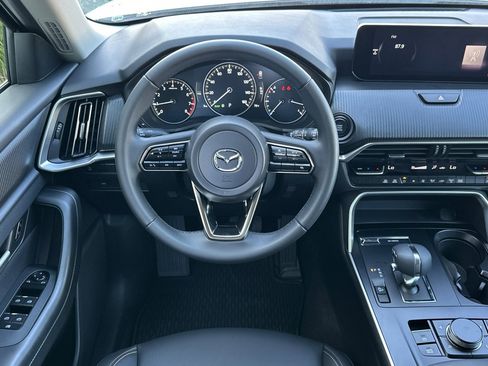 Used 2025 MAZDA CX-90 3.3 Turbo w/ Select Package image 17