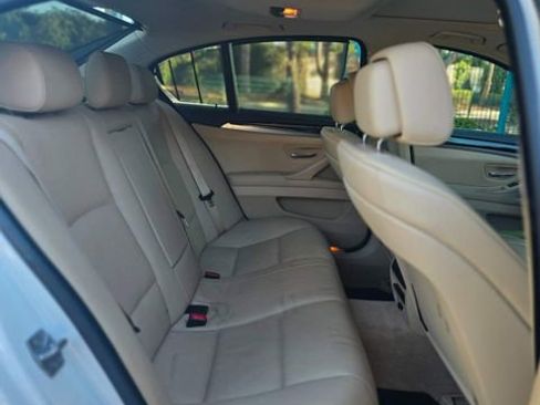 Used 2011 BMW 535i Sedan image 32
