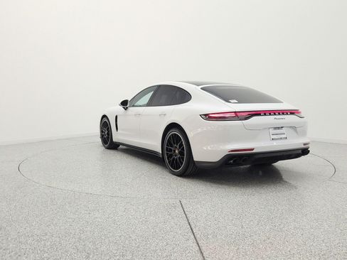 Used 2023 Porsche Panamera image 7