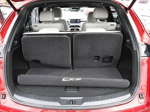 Used 2021 MAZDA CX-9 Signature image 22