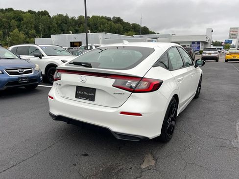Used 2025 Honda Civic Sport image 5