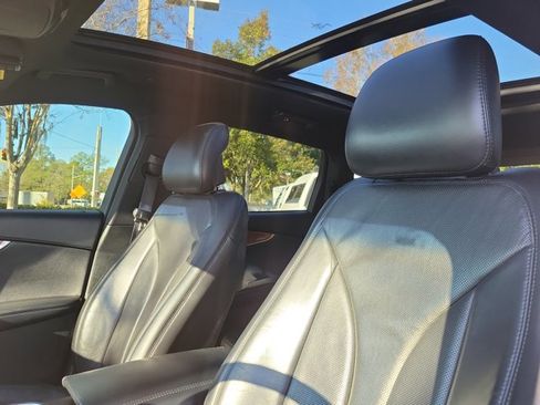 Used 2019 Lincoln Nautilus Reserve image 24