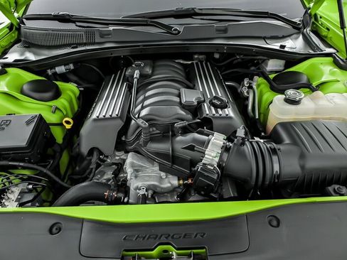 Used 2023 Dodge Charger Scat Pack RWD image 17