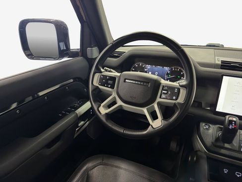 Used 2023 Land Rover Defender 130 SE AWD/4WD image 16