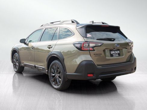 Used 2024 Subaru Outback Onyx Edition AWD/4WD image 3