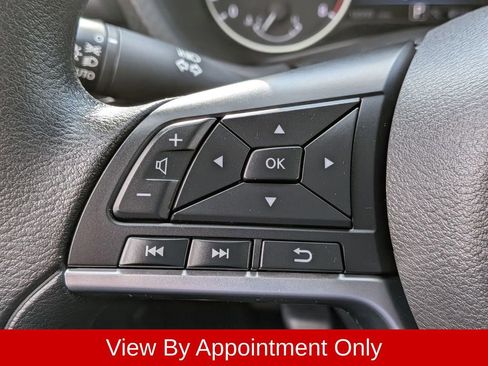 Used 2025 Nissan Sentra SV FWD image 19