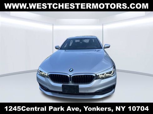 Used 2019 BMW 530i xDrive w/ Convenience Package AWD/4WD image 2