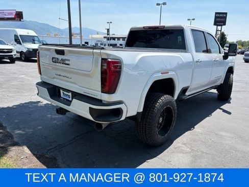 Used 2024 GMC Sierra 3500 Denali Ultimate AWD/4WD image 4