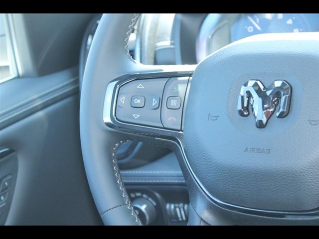 Used 2024 RAM 1500 Limited AWD/4WD image 12