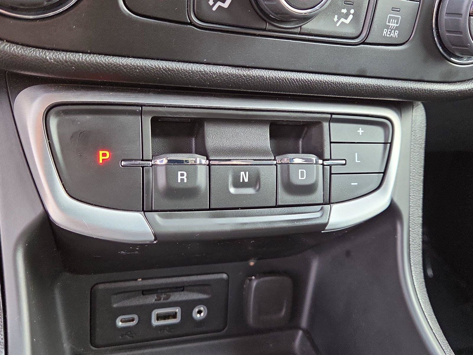 Used 2023 GMC Terrain SLE w/ Driver Convenience Package AWD/4WD image 11
