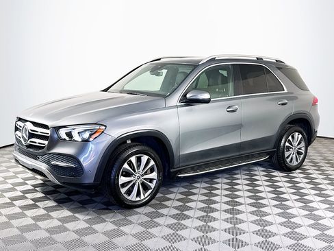 Used 2021 Mercedes-Benz GLE 350 w/ 3rd Row Seat Package image 4