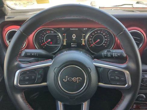 Certified 2022 Jeep Wrangler Unlimited Rubicon AWD/4WD image 31