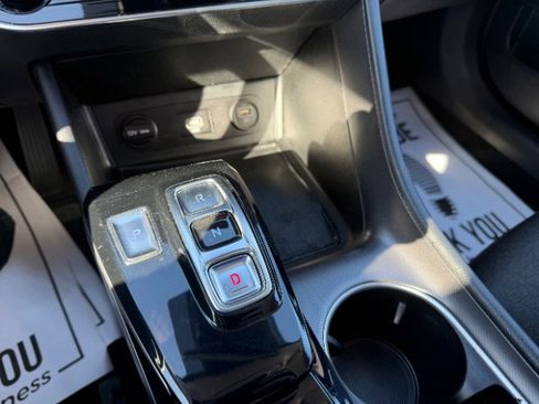 Used 2022 Hyundai Sonata SE image 15