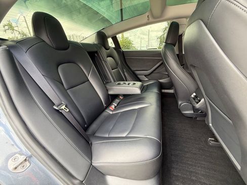 Used 2023 Tesla Model 3 Standard Range RWD image 19