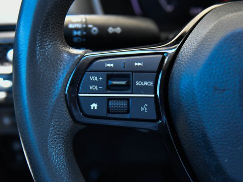 Used 2023 Honda Civic LX image 29
