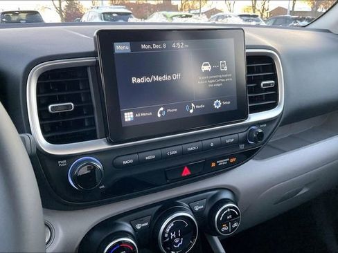 New 2026 Hyundai Venue SEL image 7