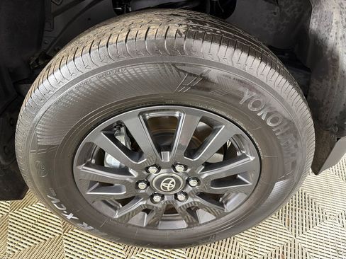 Used 2025 Toyota Land Cruiser 1958 image 12