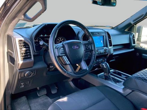 Used 2020 Ford F150 XLT w/ Equipment Group 302A Luxury AWD/4WD image 18