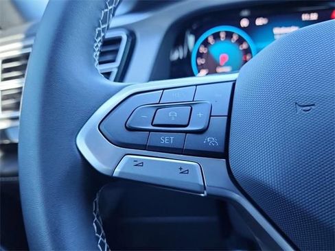 New 2026 Volkswagen Atlas Cross Sport SE image 25