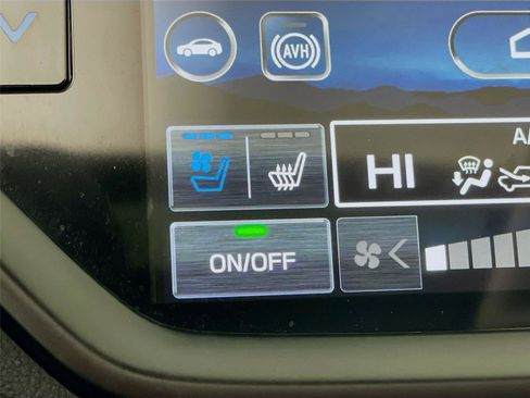 Used 2025 Subaru Ascent Bronze Edition image 25