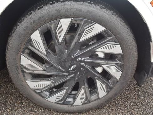 Used 2024 Lincoln Nautilus Reserve w/ Equipment Group 202A image 56