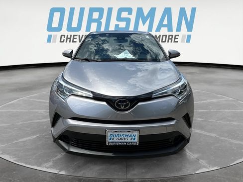 Used 2019 Toyota C-HR XLE FWD image 8
