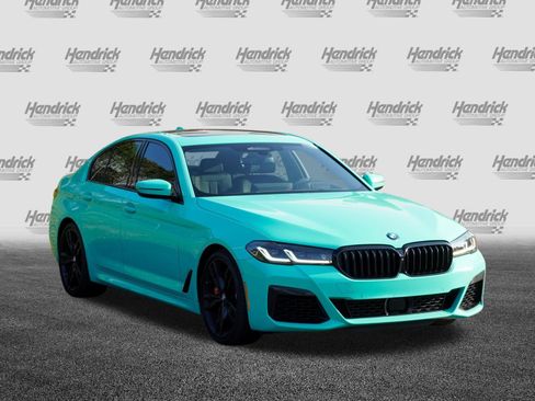 Used 2023 BMW M550i xDrive w/ Executive Package AWD/4WD image 2