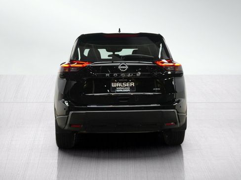 Used 2026 Nissan Rogue SV w/ Cold Weather Package AWD/4WD image 5