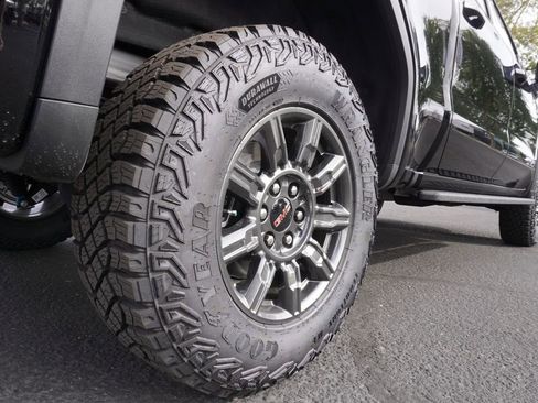 New 2026 GMC Sierra 1500 AT4X image 6