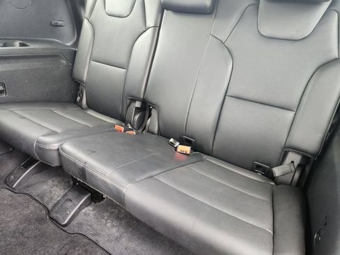 Used 2025 Kia Telluride S FWD image 31