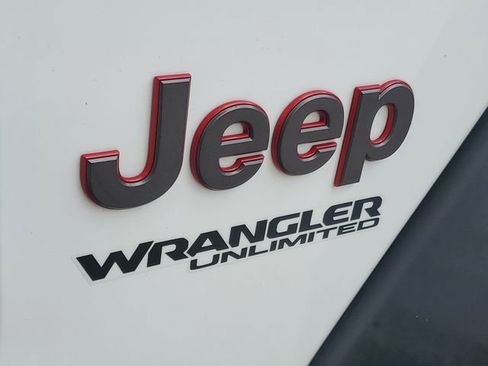 Used 2022 Jeep Wrangler Unlimited Rubicon image 7