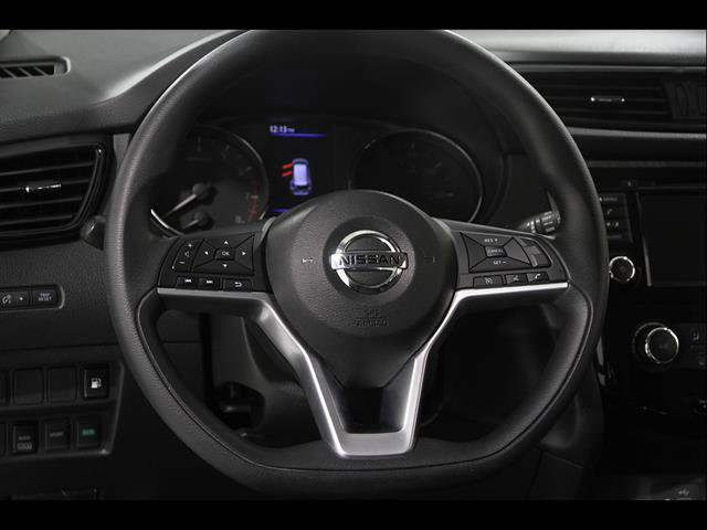 Used 2018 Nissan Rogue S AWD/4WD image 8