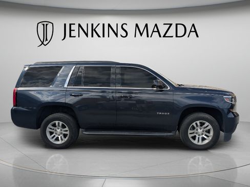 Used 2019 Chevrolet Tahoe LT w/ Luxury Package AWD/4WD image 7