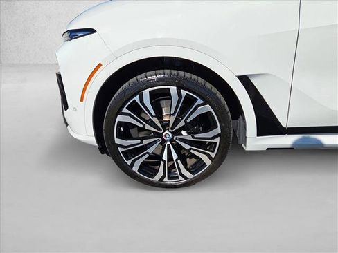 Certified 2023 BMW X7 M60i w/ Executive Package image 23
