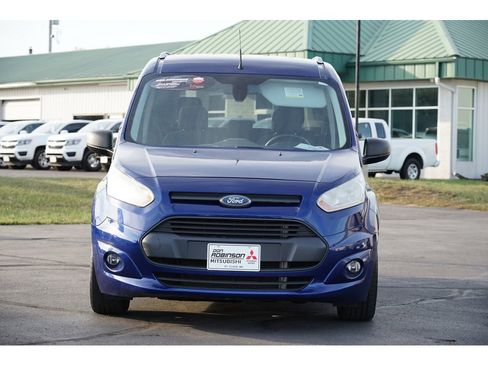 Used 2017 Ford Transit Connect XLT image 8