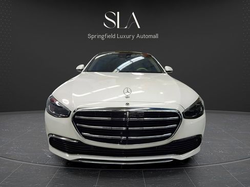 Used 2023 Mercedes-Benz S 500 4MATIC w/ AMG Line image 2