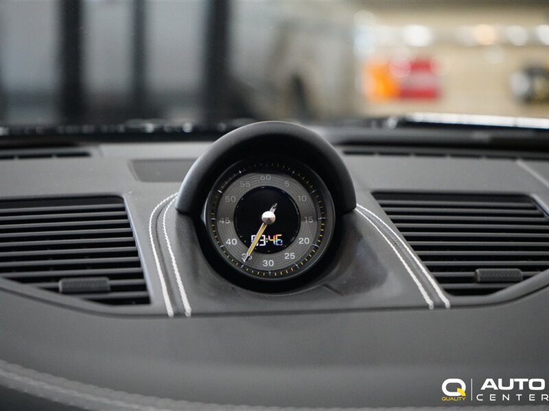 Used 2022 Porsche 911 GT3 RWD image 27