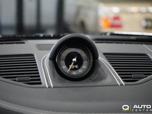Used 2022 Porsche 911 GT3 RWD image 27