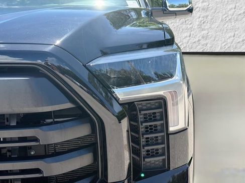 Used 2024 Toyota Tundra SR5 w/ SR5 Convenience Package AWD/4WD image 9