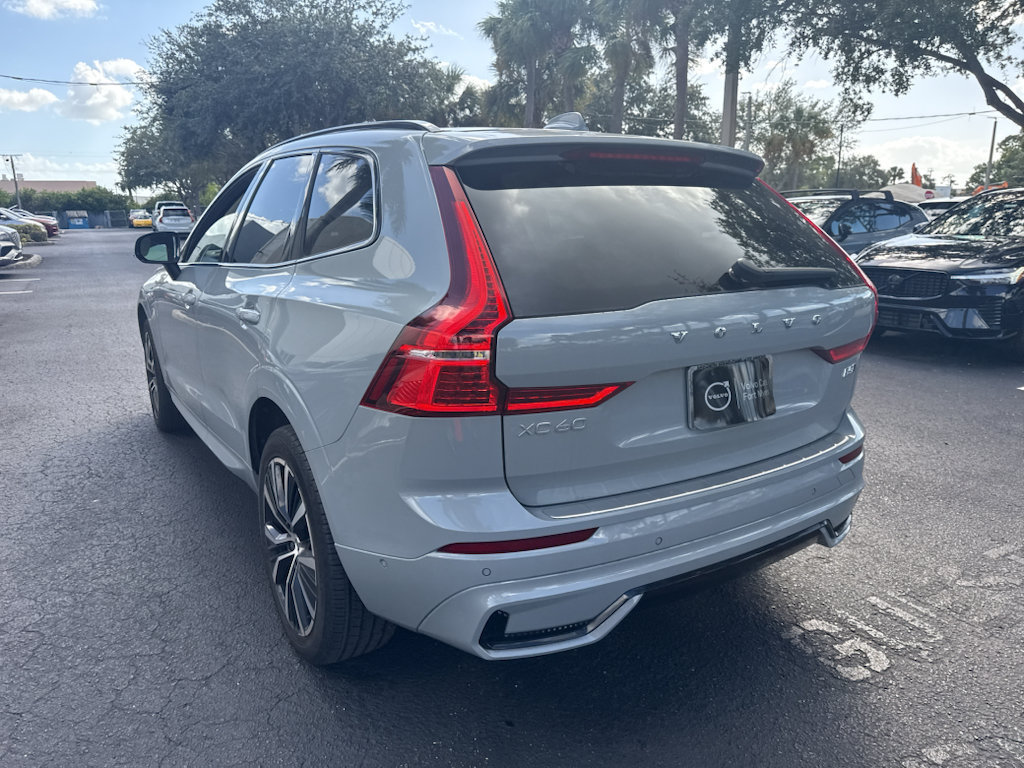 Used 2025 Volvo XC60 B5 Plus w/ Protection Package Premier AWD/4WD image 7