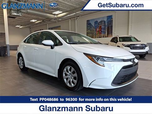 Used 2023 Toyota Corolla LE w/ Carpet Mat Package (TMS) image 1