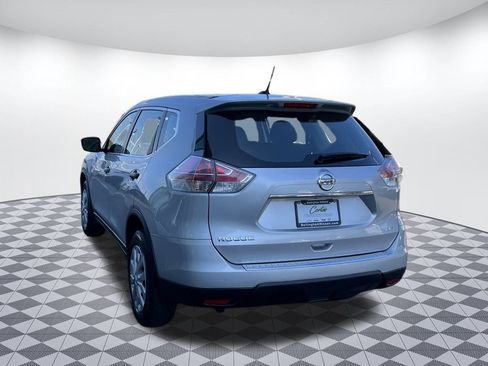 Used 2016 Nissan Rogue S image 5