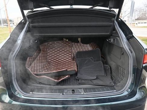 Used 2017 Jaguar F-PACE Prestige image 22