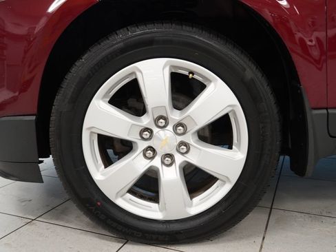 Used 2016 Chevrolet Traverse LT w/ Style and Technology Package FWD image 15
