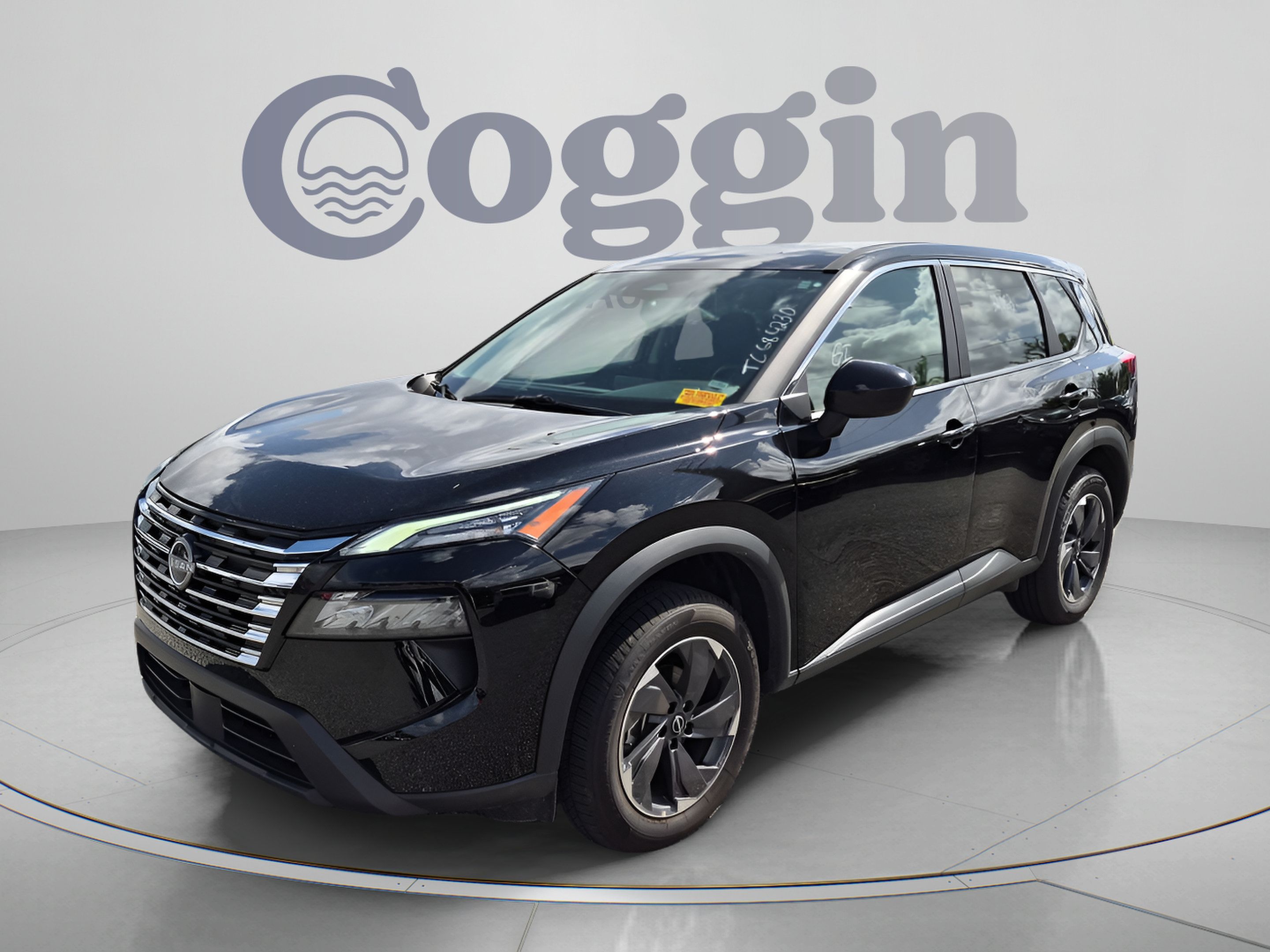 Used 2026 Nissan Rogue SV FWD image 1